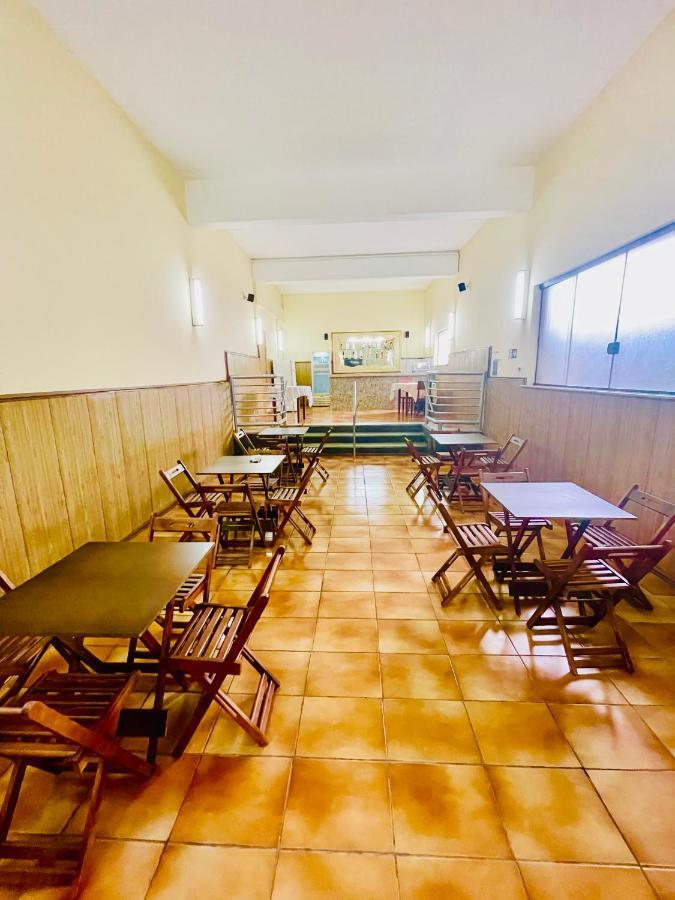 Alvorada Palace De Pocos 酒店 2*
